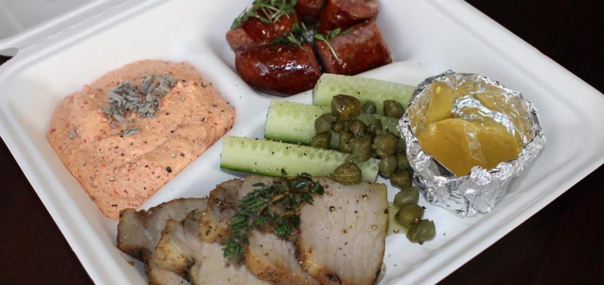 NEU! – Die Villa Maria | Mezedes-Variation „Knossós“ zum Mitnehmen und Genießen.