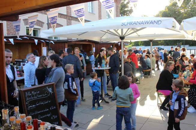 1. Griechischer Markt in Ebreichsdorf