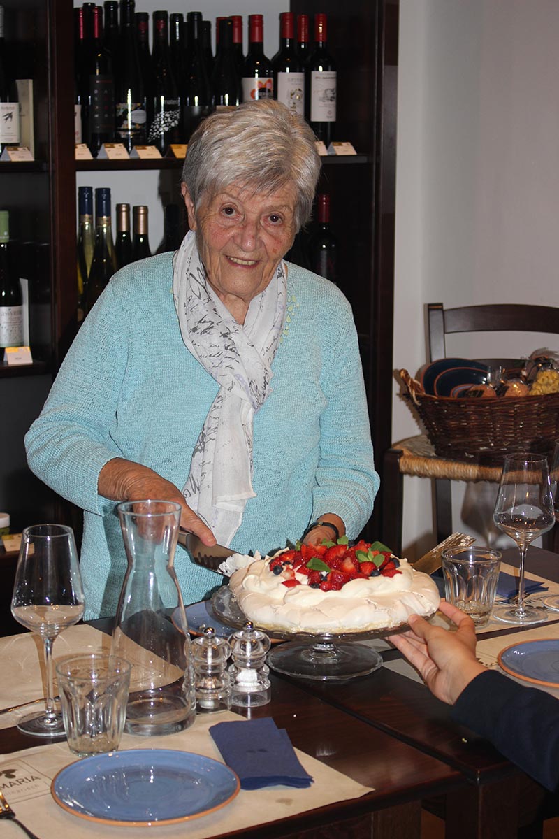 Friederikes Geburtstagsfeier im Villa Maria | Kreta kulinarisch – Genussladen in Wiener Neustadt…